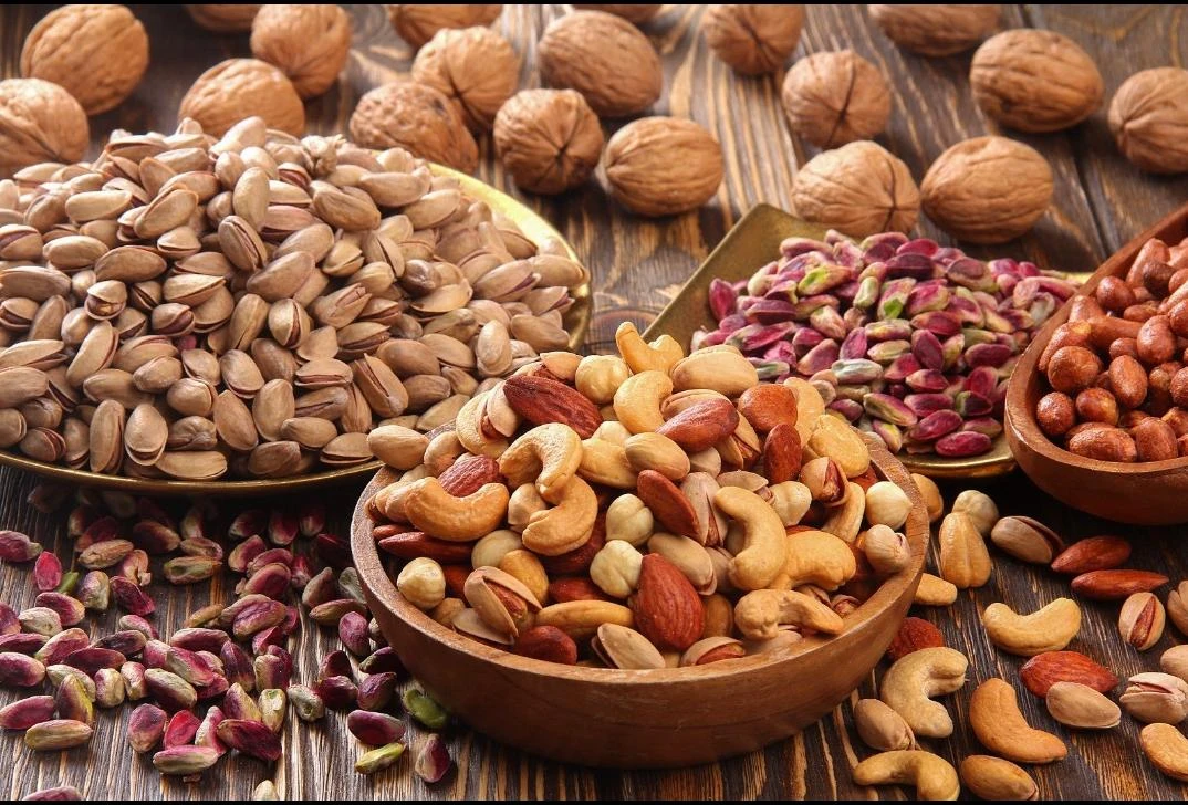 الموالح والمكسرات