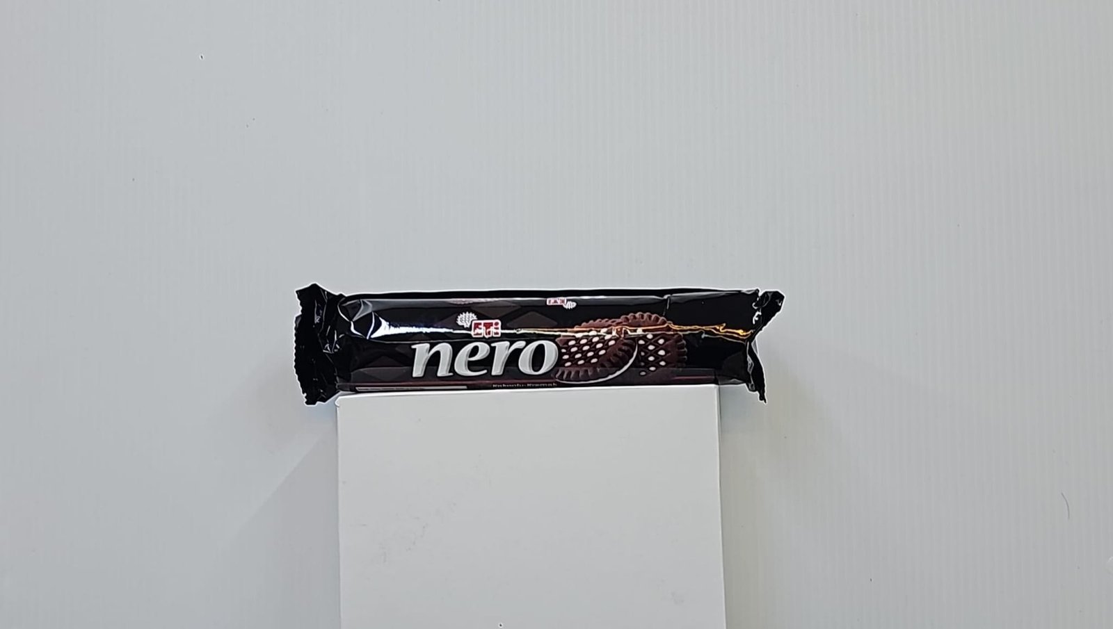 (Nero)