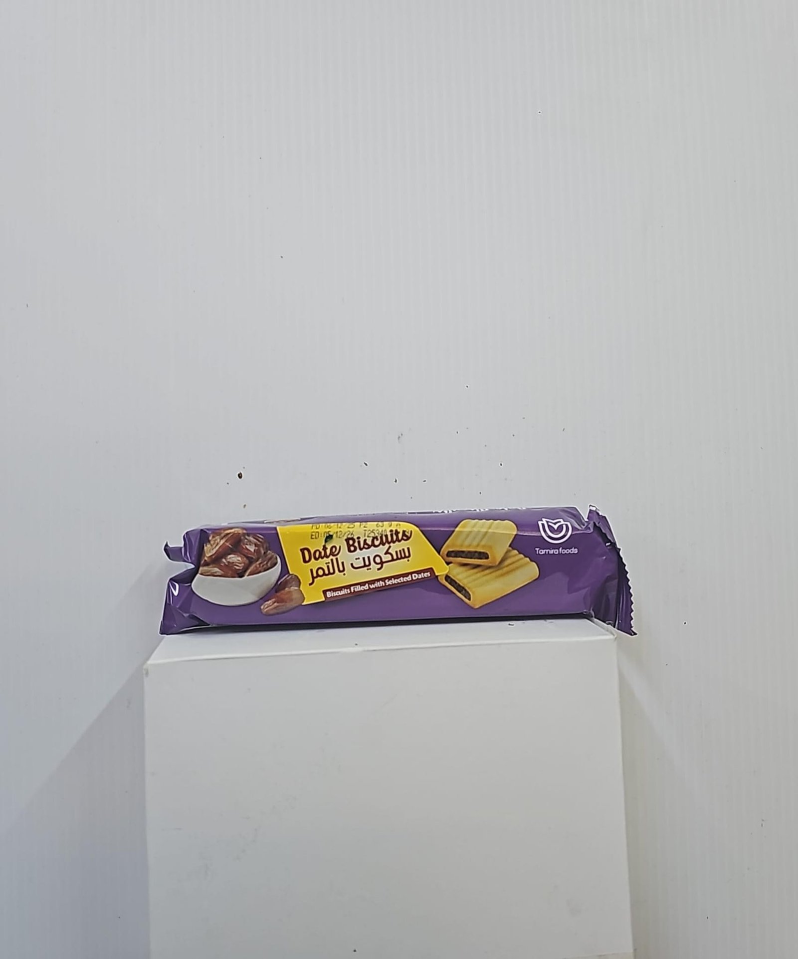 (Date biscuits)