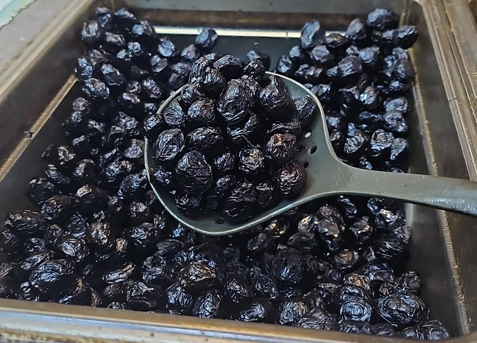 (عطون)