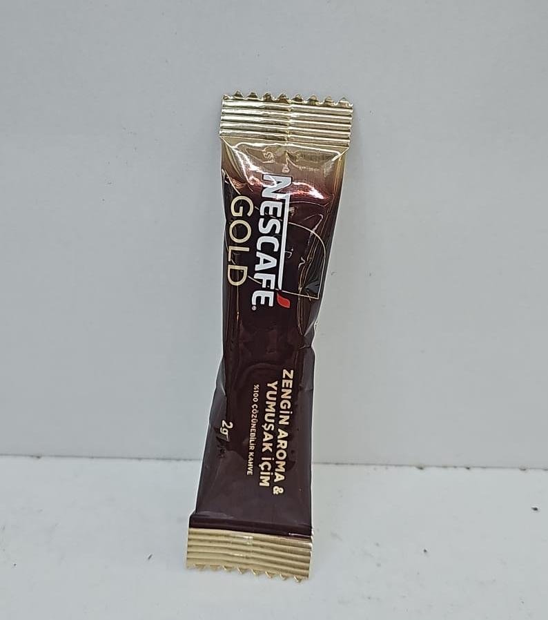 (NESCAFE GOLD)